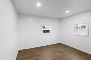 3265 Antelope Rd, White City, OR 97503 - Photo 11