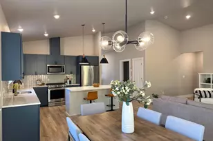 61221 SE Wagyu Dr, Bend, OR 97702 - Photo 7