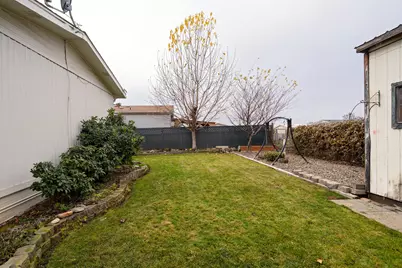 3555 S Pacific Highway #220, Medford, OR 97501 - Photo 19