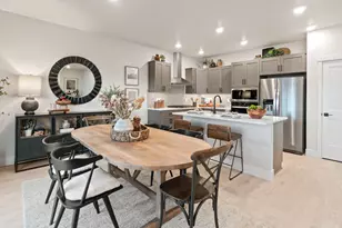 21224 SE Pelee Dr, Bend, OR 97702 - Photo 17