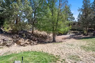 20709 Farenuff Pl, Bend, OR 97701 - Photo 39