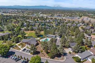 20709 Farenuff Pl, Bend, OR 97701 - Photo 45