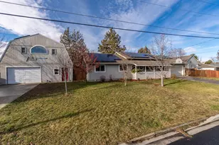 1511 SW 21st Pl, Redmond, OR 97756 - Photo 1