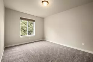 3216 NE Zoe Ave, Bend, OR 97701 - Photo 33