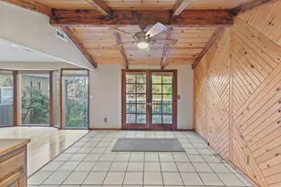 301 Canyon Dr, Grants Pass, OR 97527 - Photo 11