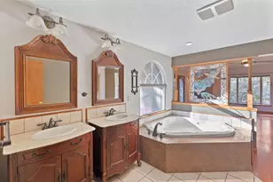 301 Canyon Dr, Grants Pass, OR 97527 - Photo 27