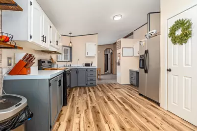 75 Anna Laura Road, Jacksonville, OR 97530 - Photo 5