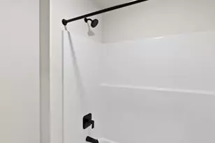 21657 SE Fuji Dr, Bend, OR 97702 - Photo 27