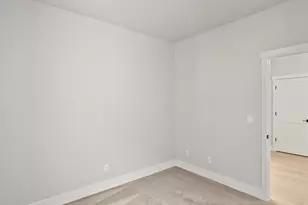 21657 SE Fuji Dr, Bend, OR 97702 - Photo 15