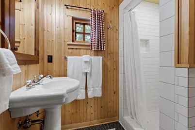 13375 SW Forest Service Road #Cabin 24-U2, Camp Sherman, OR 97730 - Photo 17