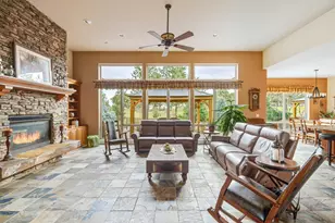 910 Cinnamon Teal Dr, Redmond, OR 97756 - Photo 11