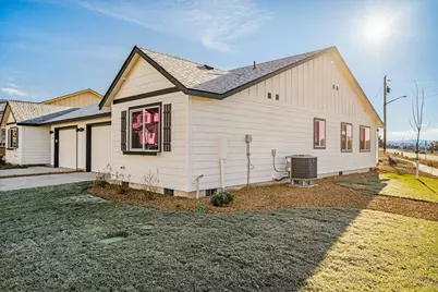 925 SE Starview Avenue Lot #23, Madras, OR 97741 - Photo 1