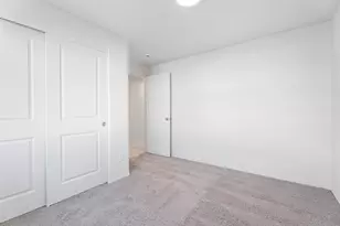 891 SE Starview Ave, Madras, OR 97741 - Photo 17