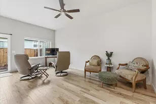 237 Dunthorpe Dr, Medford, OR 97504 - Photo 9