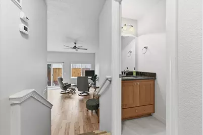 237 Dunthorpe Drive, Medford, OR 97504 - Photo 5