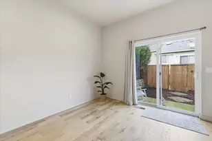 237 Dunthorpe Dr, Medford, OR 97504 - Photo 11