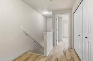 237 Dunthorpe Dr, Medford, OR 97504 - Photo 25