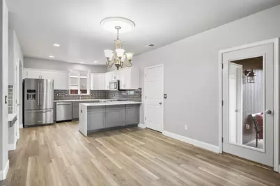 1320 NE 3rd Street, Redmond, OR 97756 - Photo 11