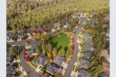 19671 Hollygrape Street, Bend, OR 97702 - Photo 37