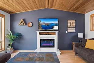 7979 Hyatt Prairie Rd, Ashland, OR 97520 - Photo 11