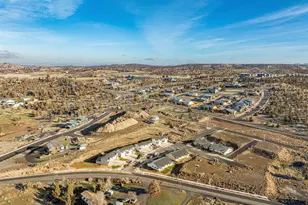 900 SE Starview Ave, Madras, OR 97741 - Photo 39