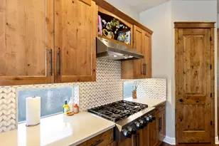 2631 NW Boulder Ridge Loop, Bend, OR 97703 - Photo 15