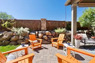 2631 NW Boulder Ridge Loop, Bend, OR 97703 - Photo 35