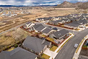 961 NE Hudspeth Cir, Prineville, OR 97754 - Photo 31