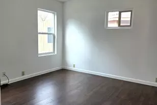 939 S Valley View Rd, Ashland, OR 97520 - Photo 9