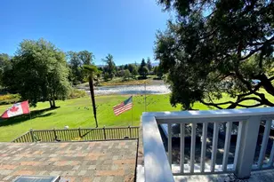 955 SW Rogue River Ave, Grants Pass, OR 97526 - Photo 1