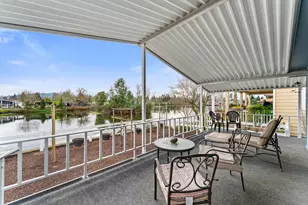 183 Kingsley Dr, Grants Pass, OR 97526 - Photo 3