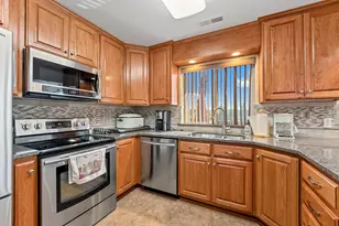 183 Kingsley Dr, Grants Pass, OR 97526 - Photo 39