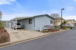 183 Kingsley Dr, Grants Pass, OR 97526 - Photo 29