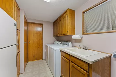 183 Kingsley Drive, Grants Pass, OR 97526 - Photo 21