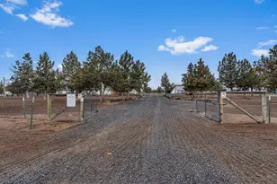 4229 S E Tillamook Loop, Prineville, OR 97754 - Photo 11
