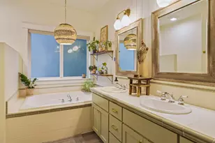 250 NW 17th St, Bend, OR 97703 - Photo 25