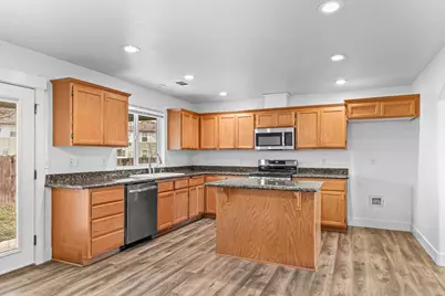 14 Scholarship Way, Medford, OR 97501 - Photo 7