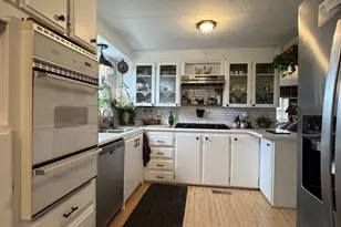 405 Currie Ln, Grants Pass, OR 97526 - Photo 9