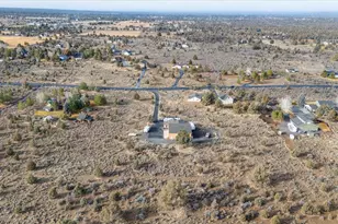 60990 Jennings Rd, Bend, OR 97702 - Photo 51