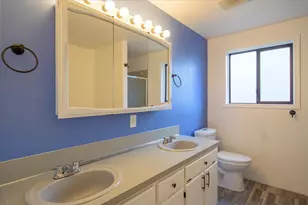 60990 Jennings Rd, Bend, OR 97702 - Photo 25