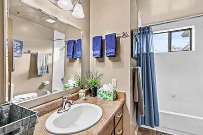 925 Winchester Avenue, Medford, OR 97501 - Photo 29