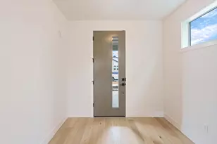 61166 SE Berkshire Wy, Bend, OR 97702 - Photo 5