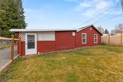 2101 Ogden Street, Klamath Falls, OR 97603 - Photo 33
