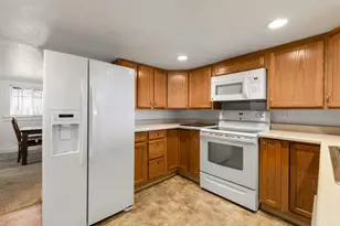 2101 Ogden St, Klamath Falls, OR 97603 - Photo 9