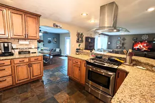 5119 Sturdivant Ave, Klamath Falls, OR 97603 - Photo 5