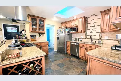 5119 Sturdivant Avenue, Klamath Falls, OR 97603 - Photo 3