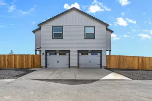 3470 NW 7th St, Redmond, OR 97756 - Photo 15