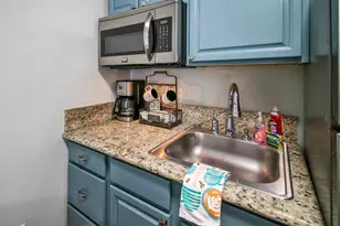 175 East E Street, Jacksonville, OR 97530 - Photo 15