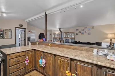 110 Pine Tree Way, Selma, OR 97538 - Photo 3