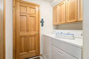 57785 Mt Rainier Ln, Sunriver, OR 97707 - Photo 25